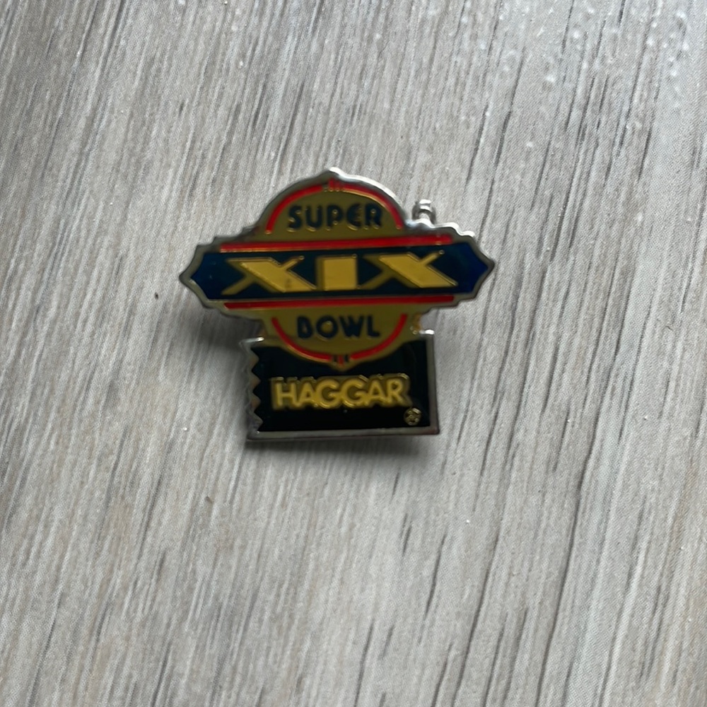 Super Bowl XIX Haggar Pin